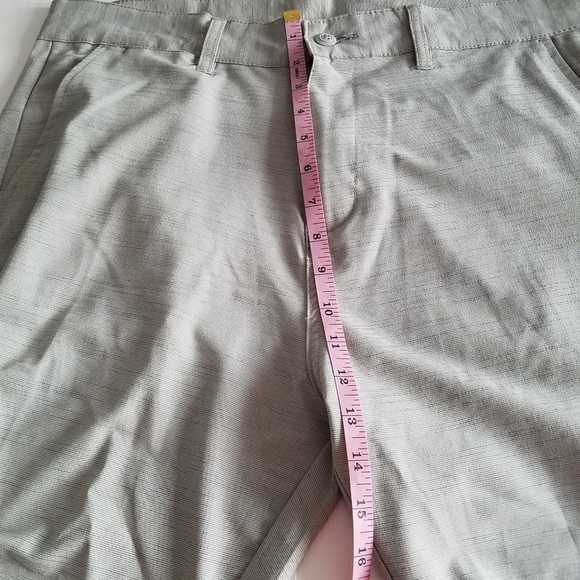 NWT Burnside Shorts Hybrid walk short board short Silver Size 36 - Picture 5 of 12